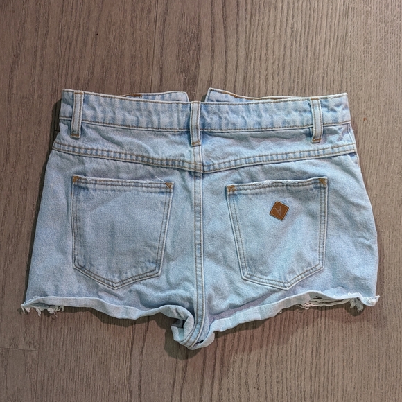 Abrand Jeans High Relaxed Short Size 27 - Picture 2 of 4